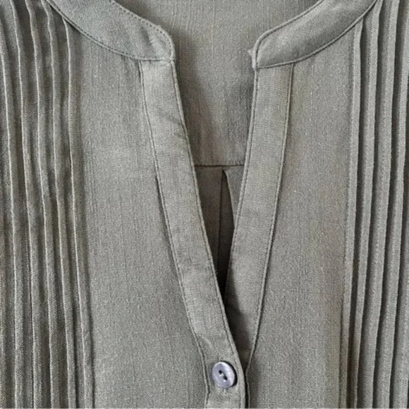 Soft Surroundings | Green Boho Embroidered Eyelet Pintuck Top, Small - Picture 3 of 7